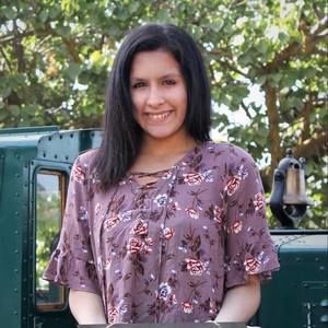 Meet your Posher, Angela